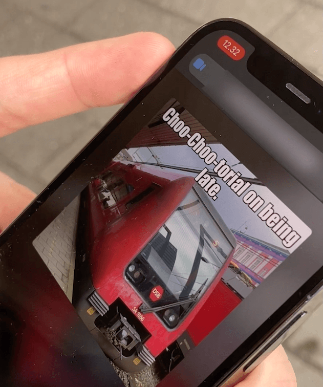 Cover Image for the project: MemeCam